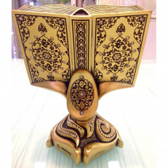 Open Koran trinket: Golden Koran decorative object decorated with stones