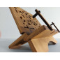 منبر خشبي: حامل كتب قابل للطي ، منبر قراءة خشبي مصنوع يدويًا مع رفرف تثبيت كتاب (37 × 30 سم) - REF-TS-021