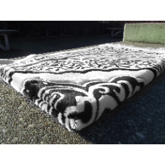 Thick & large size prayer rug - WHITE background & BLACK pattern