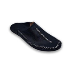 Pilgrim Comfort Slippers: Premium Leather Men's Hajj Footwear (Black)