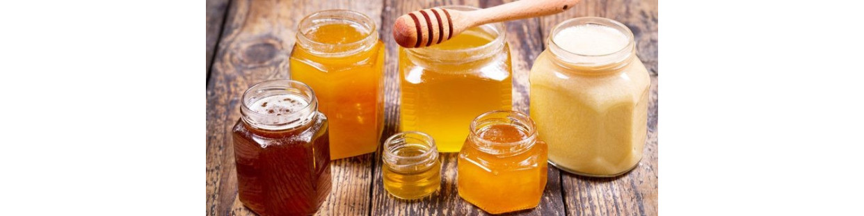العسل والمضافات الغذائية